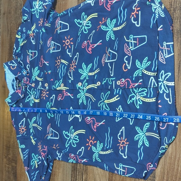 Chubbies One Man Wolf Pack Friday Shirt Size Small Stretch Packable - Picture 6 of 8